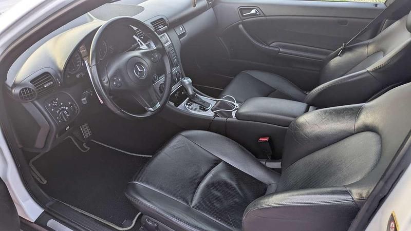 Usata Mercedes CLC220 150 CV (110 kW) 2009 Utilitaria