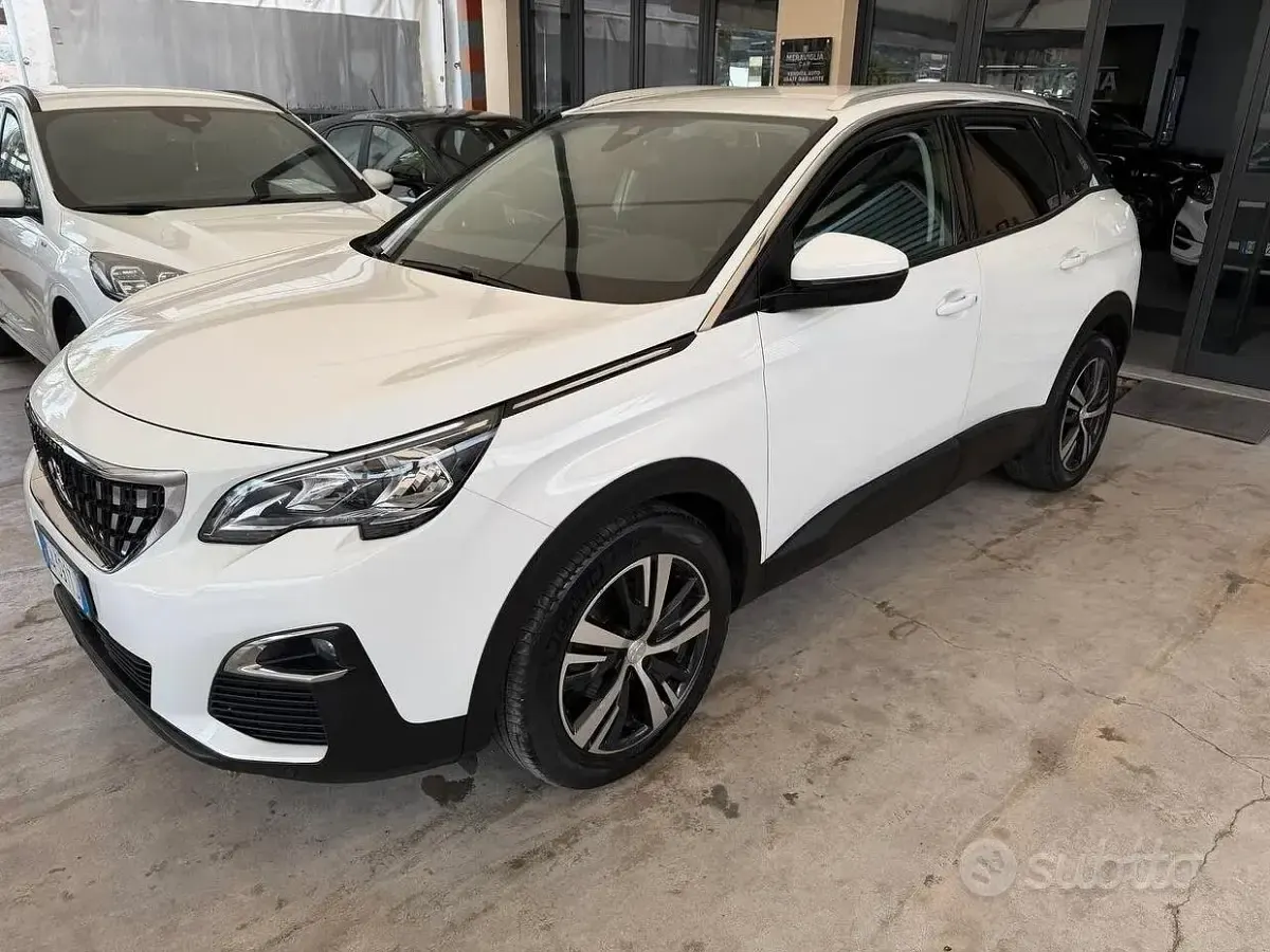 Usata Peugeot 3008 Allure 131 CV (96 kW) 2020 Bianco SUV