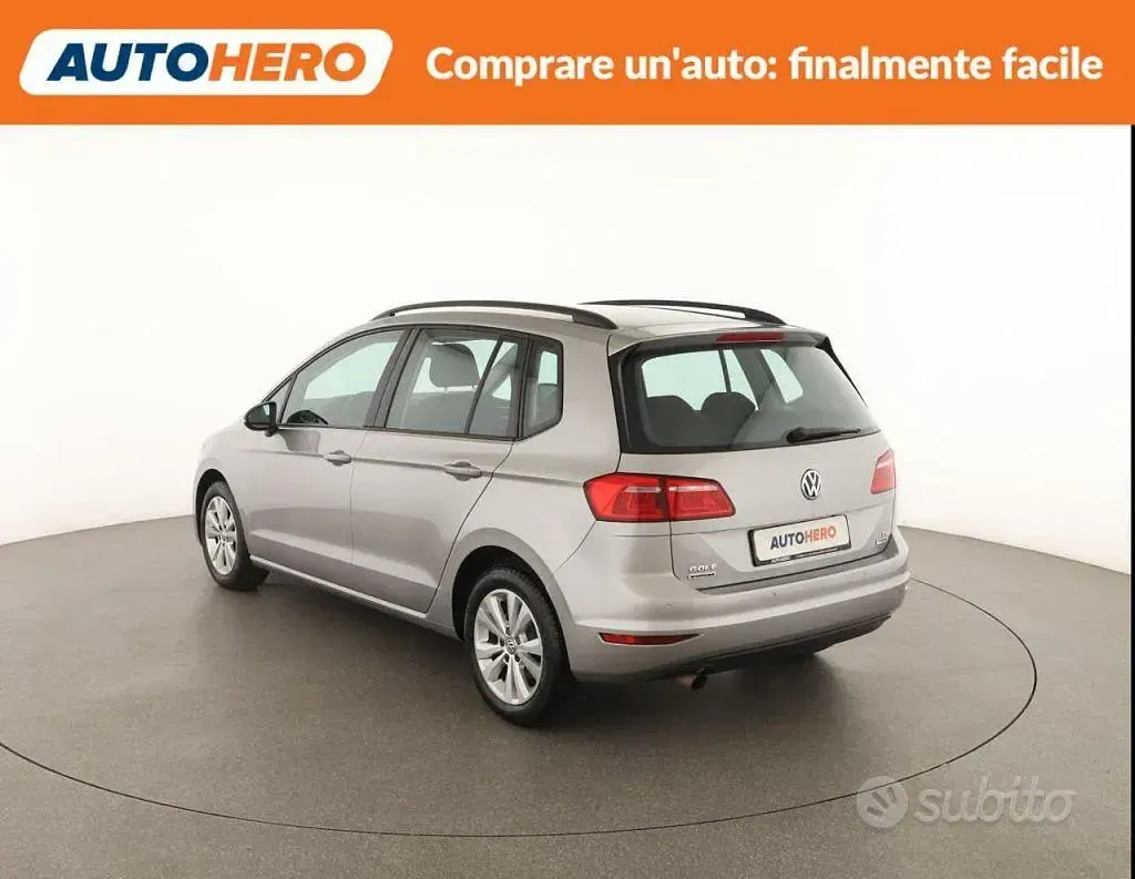 Usata VW Golf Sportsvan Comfortline 110 CV (80 kW) 2016 Grigio Monovolume