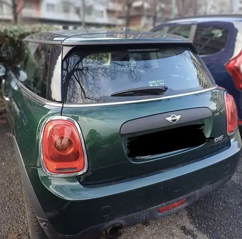 Usata Mini ONE 102 CV (75 kW) 2017 Utilitaria