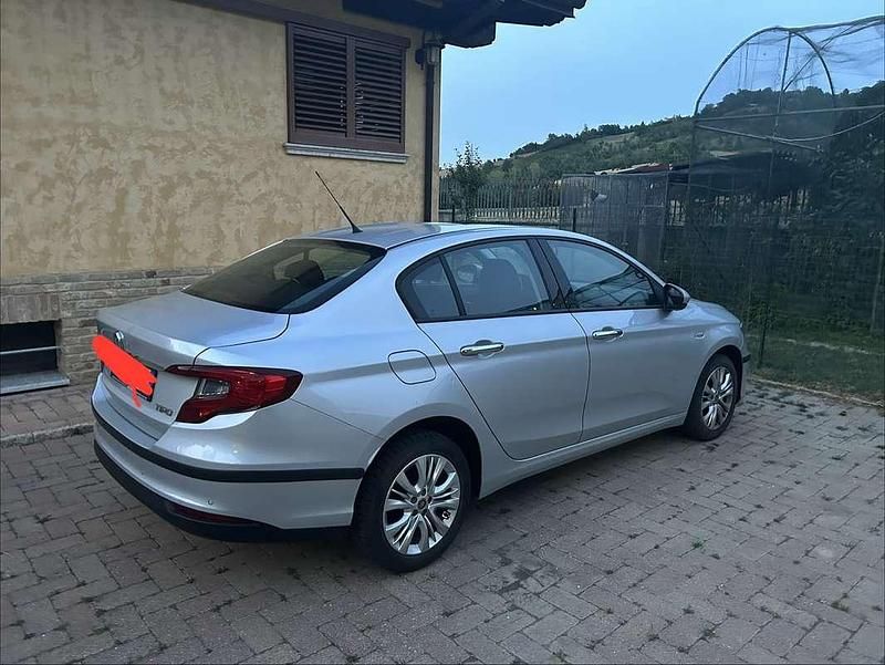 Usata Fiat Tipo Opening Edition 95 CV (69 kW) 2016 Berlina