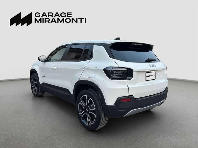 Nuova Jeep Avenger Summit 110 CV (80 kW) 2025 Nero SUV