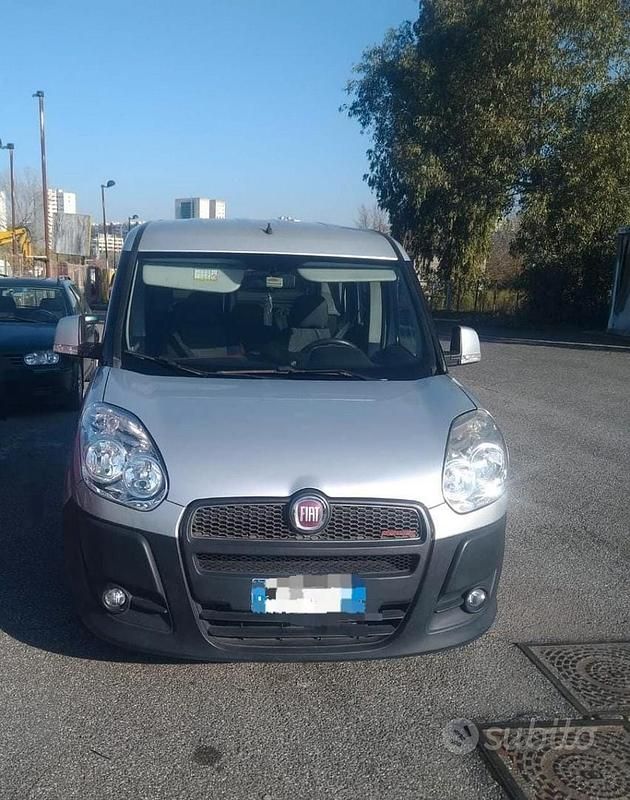 Usata Fiat Doblò 2011 Grigio Monovolume