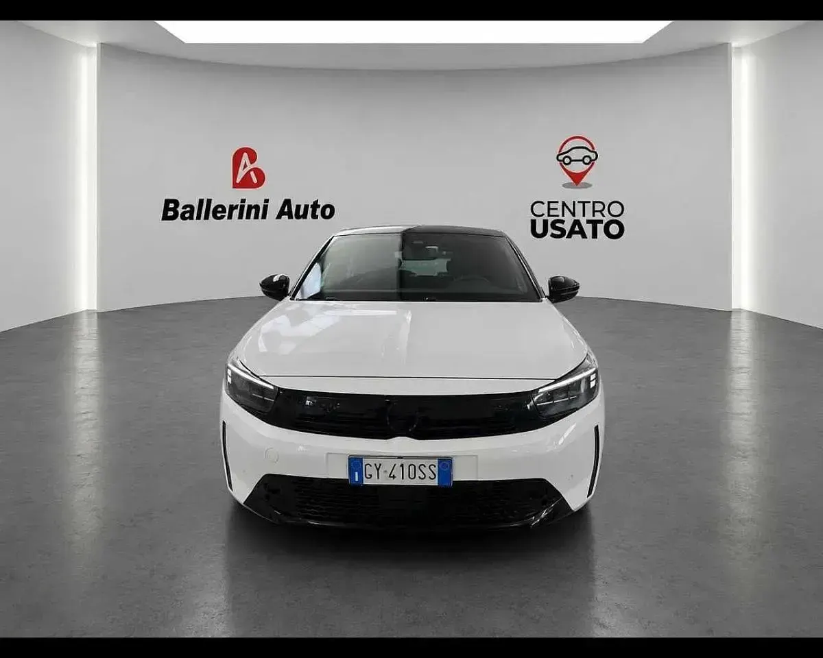 Usata Opel Corsa Edition 101 CV (74 kW) 2025 Bianco Utilitaria