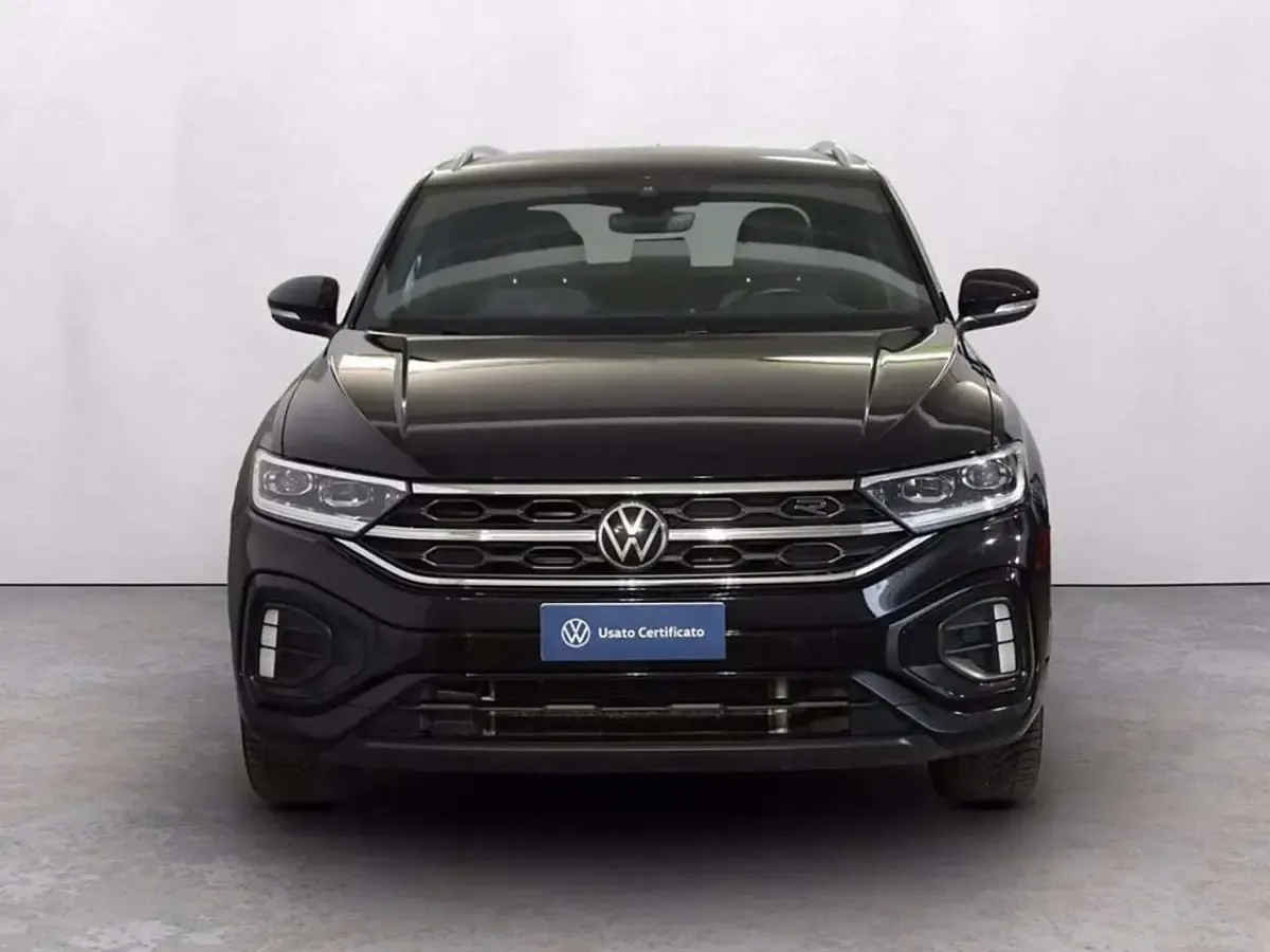 Usata VW T-Roc R-line 150 CV (110 kW) 2023 Deep black perlato SUV