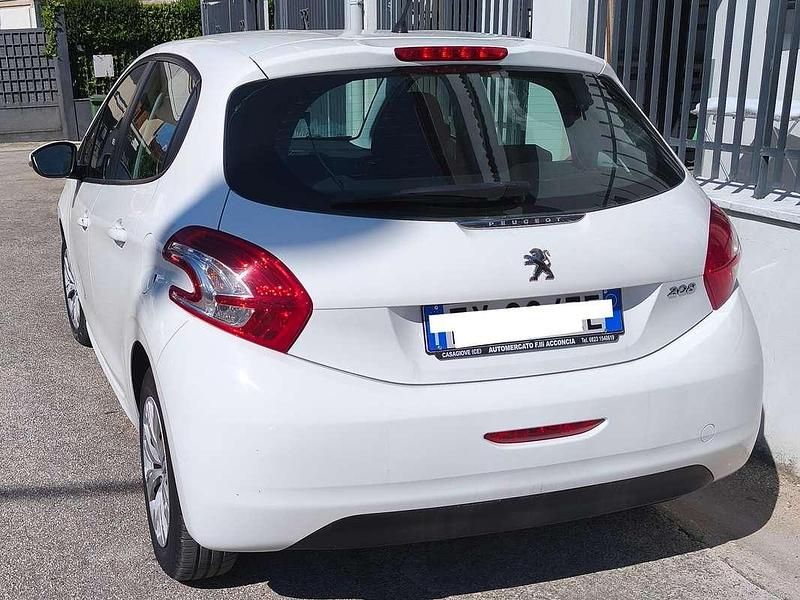 Usata Peugeot 208 Access 82 CV (60 kW) 2015 Utilitaria