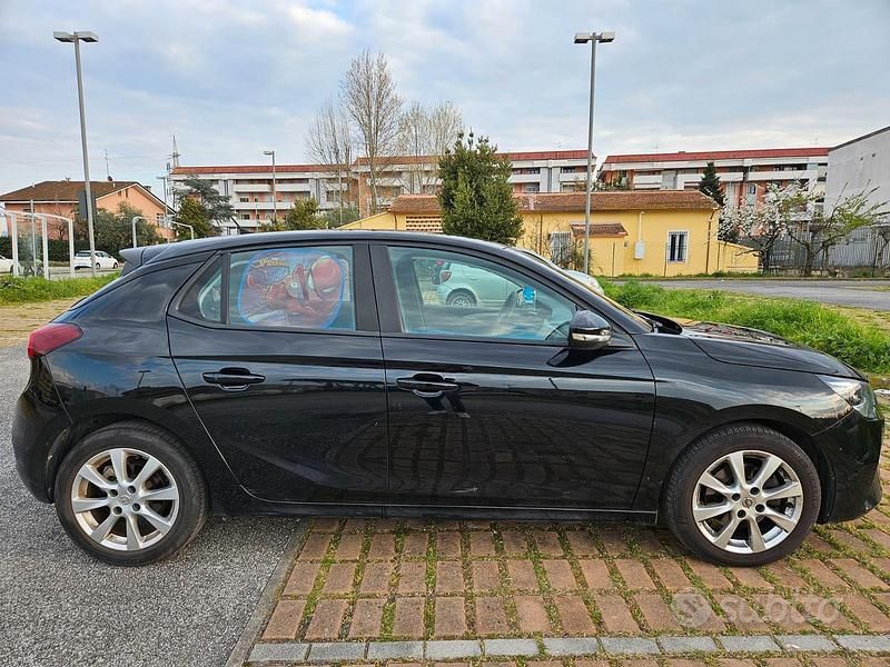 Usata Opel Corsa Edition 102 CV (75 kW) 2021 Nero Utilitaria