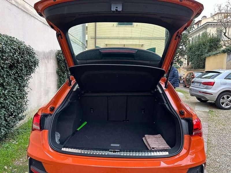 Usata Audi Q3 Sportback Ambiente 150 CV (110 kW) 2021 Arancione SUV