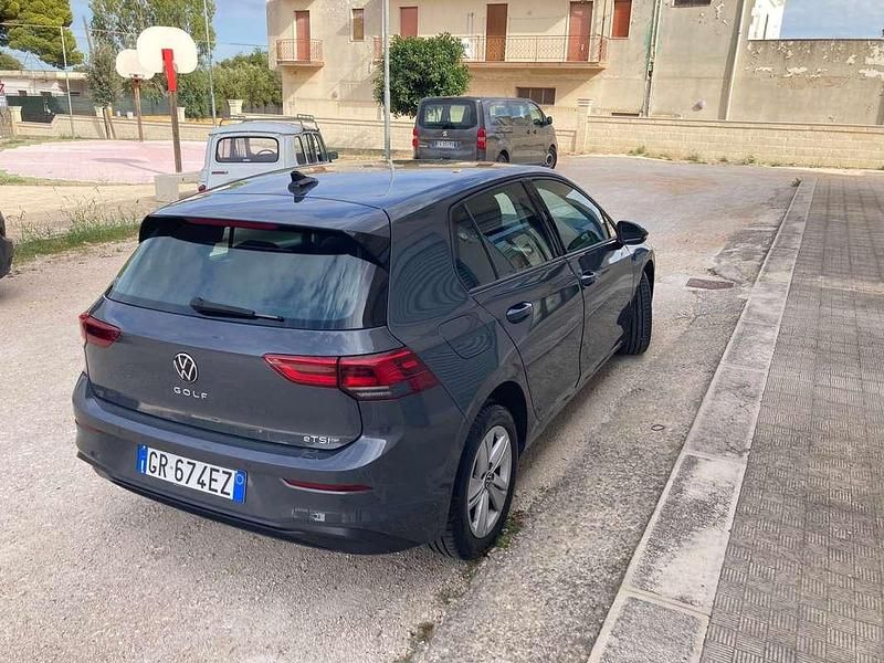 Usata VW Golf VIII Life 110 CV (80 kW) 2023 Berlina