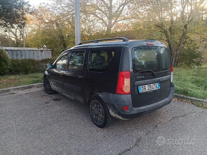 Usata Dacia Logan 87 CV (63 kW) 2009 Nero Berlina