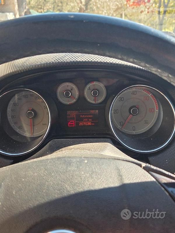 Nero Usata 2007 Fiat Bravo Due volumi | 2500 € (Buon prezzo) - Immagine 1/4