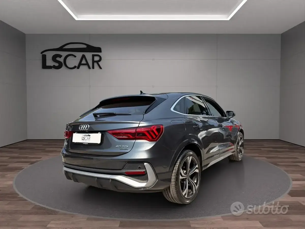 Usata Audi Q3 Sportback S-Line 200 CV (147 kW) 2021 Grigio SUV