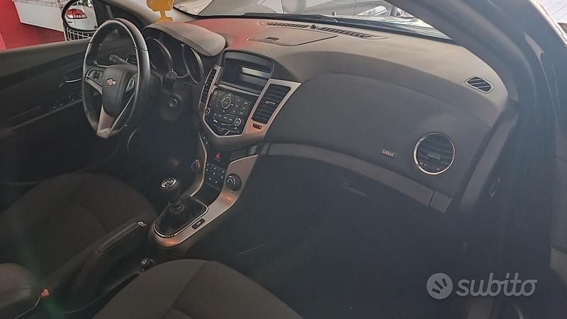 Usata Chevrolet Cruze LT 163 CV (119 kW) 2013 Nero Berlina
