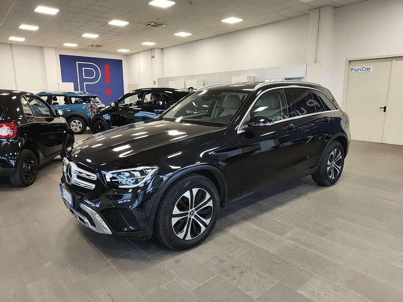 Usata Mercedes GLC220 194 CV (142 kW) 2021 Nero SUV