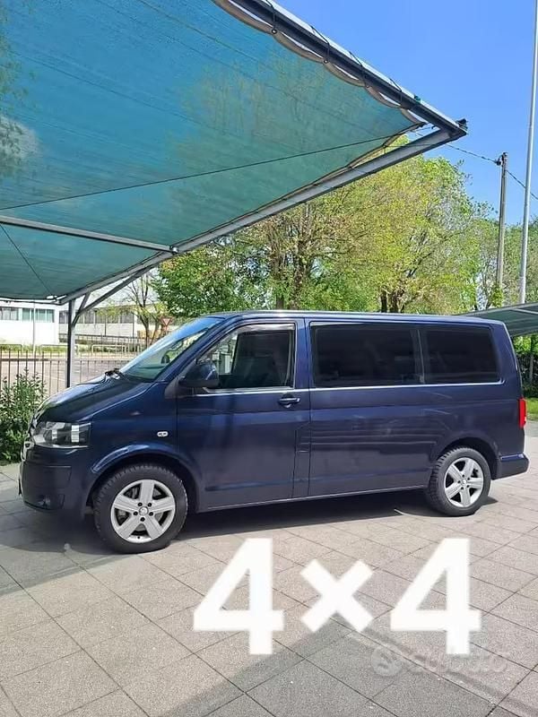 Usata VW Multivan Comfortline 140 CV (102 kW) 2011 Monovolume