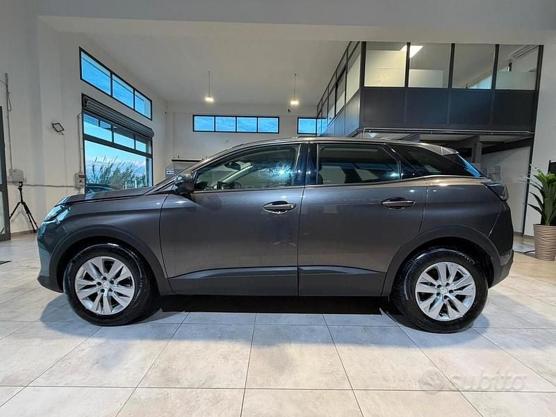 Usata Peugeot 3008 Business-Line 131 CV (96 kW) 2021 Grigio SUV