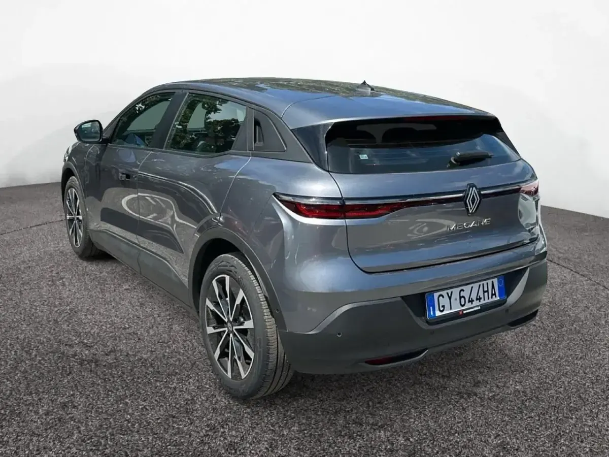 Nuova Renault Megane E-Tech Evolution 96 kW (131 CV) 2025 Grigio Utilitaria