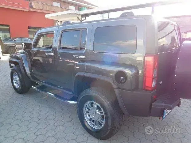 Usata Hummer H3 252 CV (185 kW) 2008 Grigio SUV