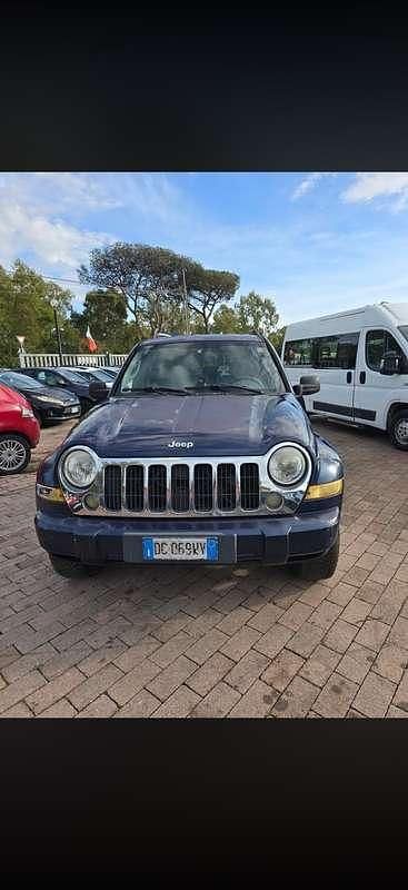 Usata Jeep Cherokee Limited 163 CV (119 kW) 2006 SUV