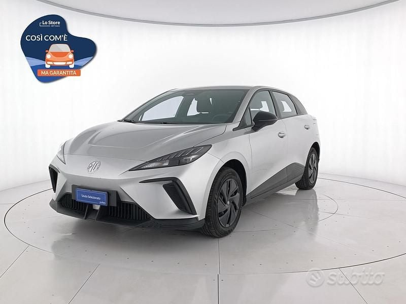 Grigio Usata 2023 MG MG4 EV Due volumi | 17.650 € (Buon prezzo) - Immagine 1/4