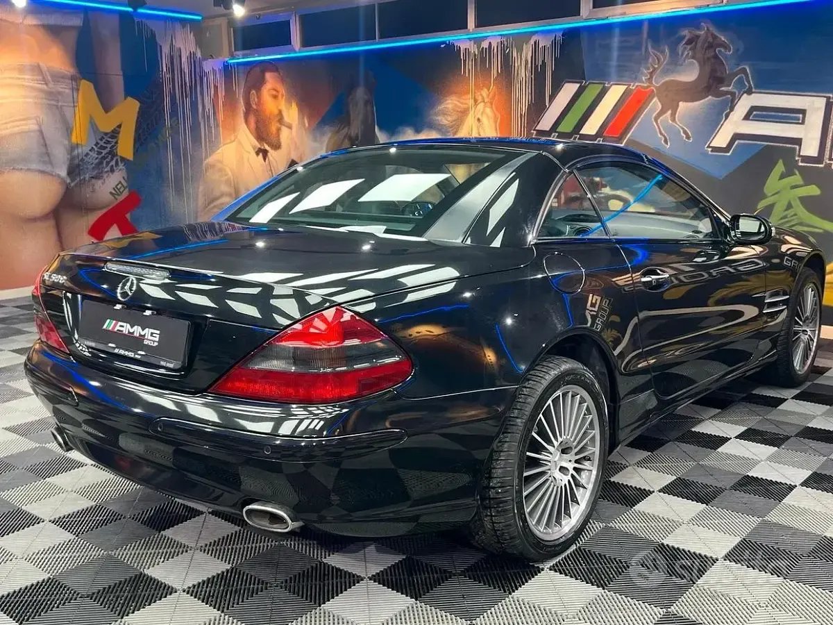 Usata Mercedes SL500 306 CV (225 kW) 2002 Nero Cabrio