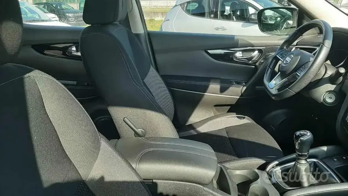 Usata Nissan Qashqai 116 CV (85 kW) 2020 Nero SUV
