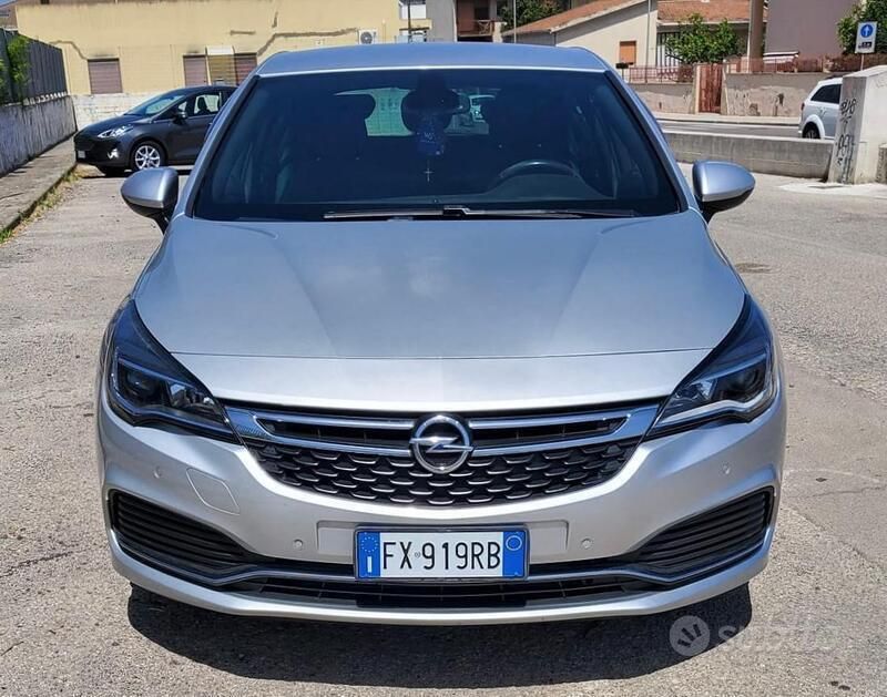Usata Opel Astra 110 CV (80 kW) 2019 Grigio Berlina