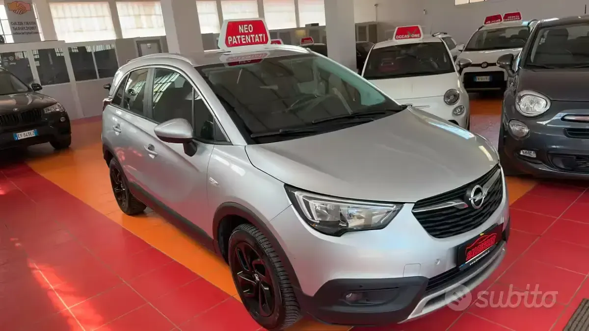 Usata Opel Crossland X 102 CV (75 kW) 2019 Grigio SUV