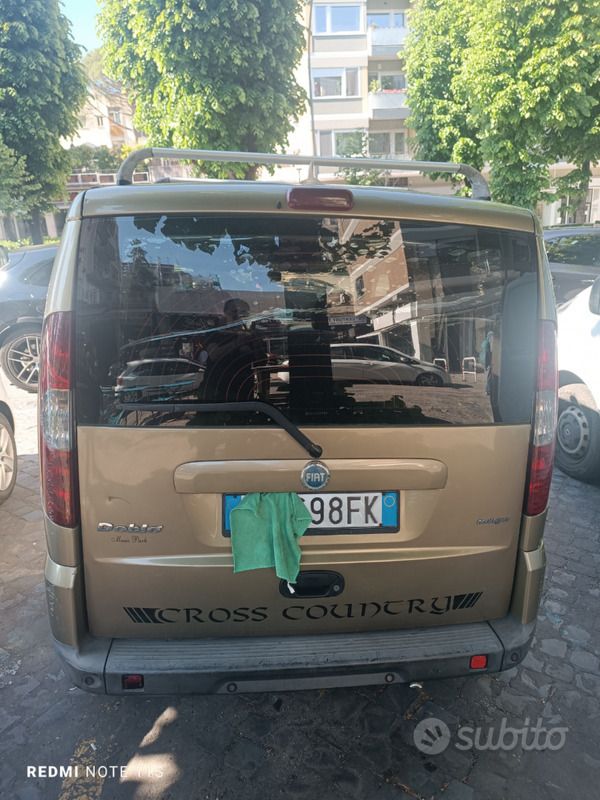 Usata Fiat Doblò 85 CV (62 kW) 2006 Giallo Monovolume