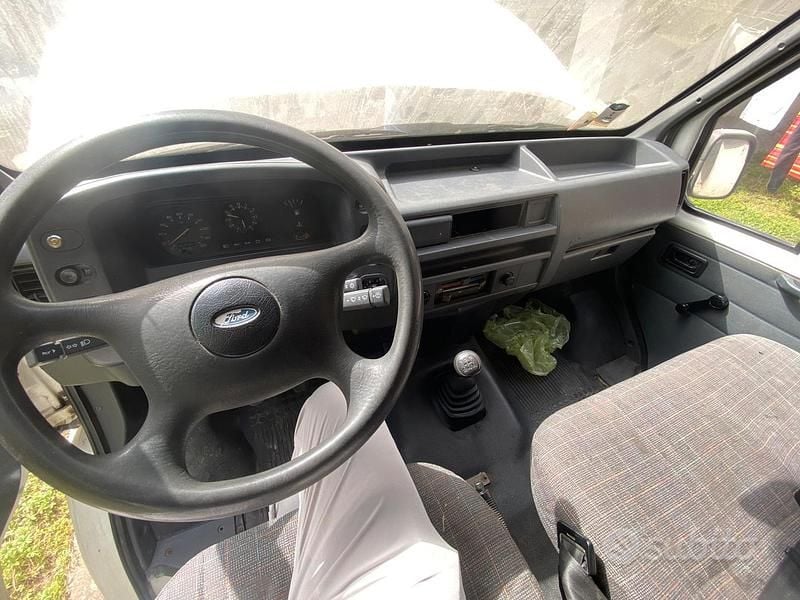 Usata Ford Transit 1994 Bianco Berlina