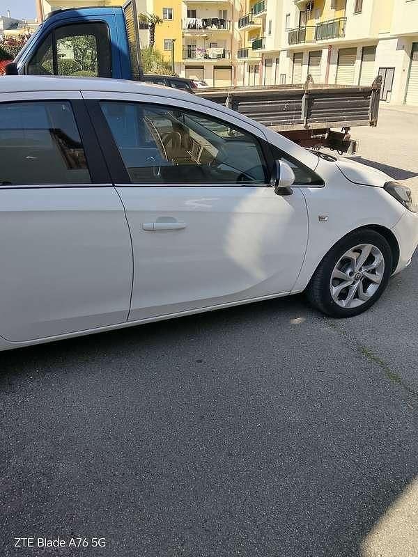 Usata Opel Corsa Edition 90 CV (66 kW) 2019 Utilitaria