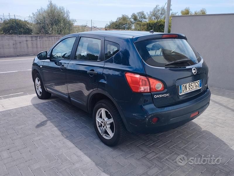 Usata Nissan Qashqai Acenta 106 CV (77 kW) 2008 Blu SUV