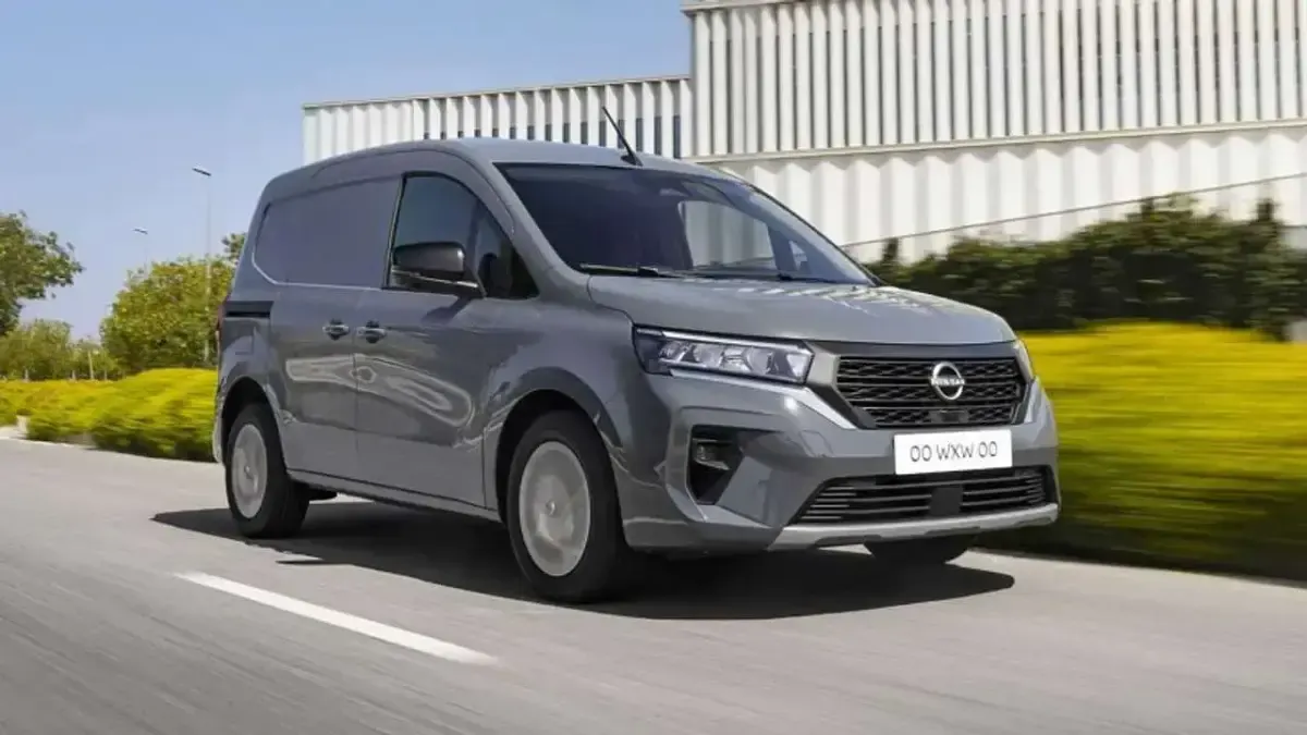Nuova Nissan Townstar Visia 50 kW (69 CV) 2025 Argento Furgone