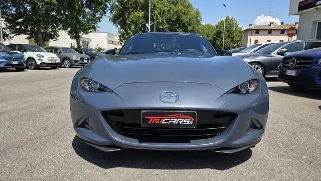 Gebraucht Mazda MX5 132 PS (97 kW) 2020 Grau Cabrio