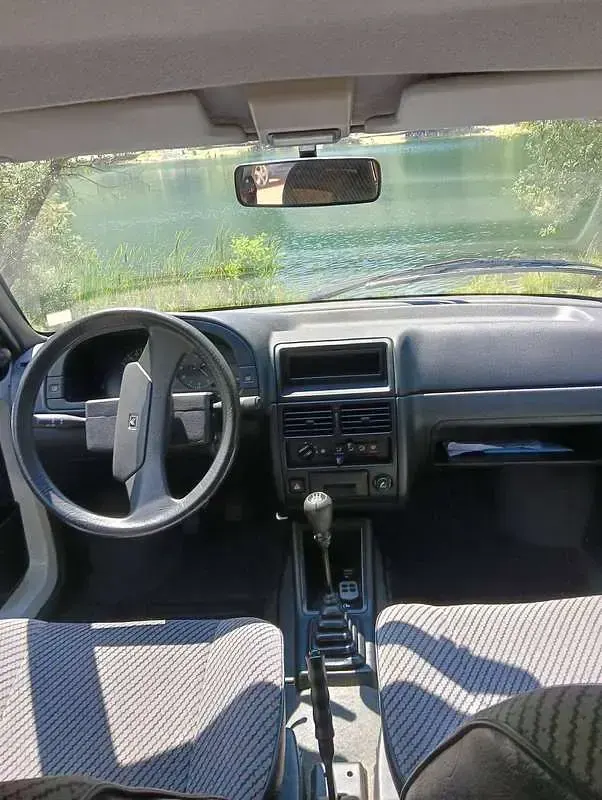 Usata Citroën AX 50 CV (36 kW) 1993 Utilitaria