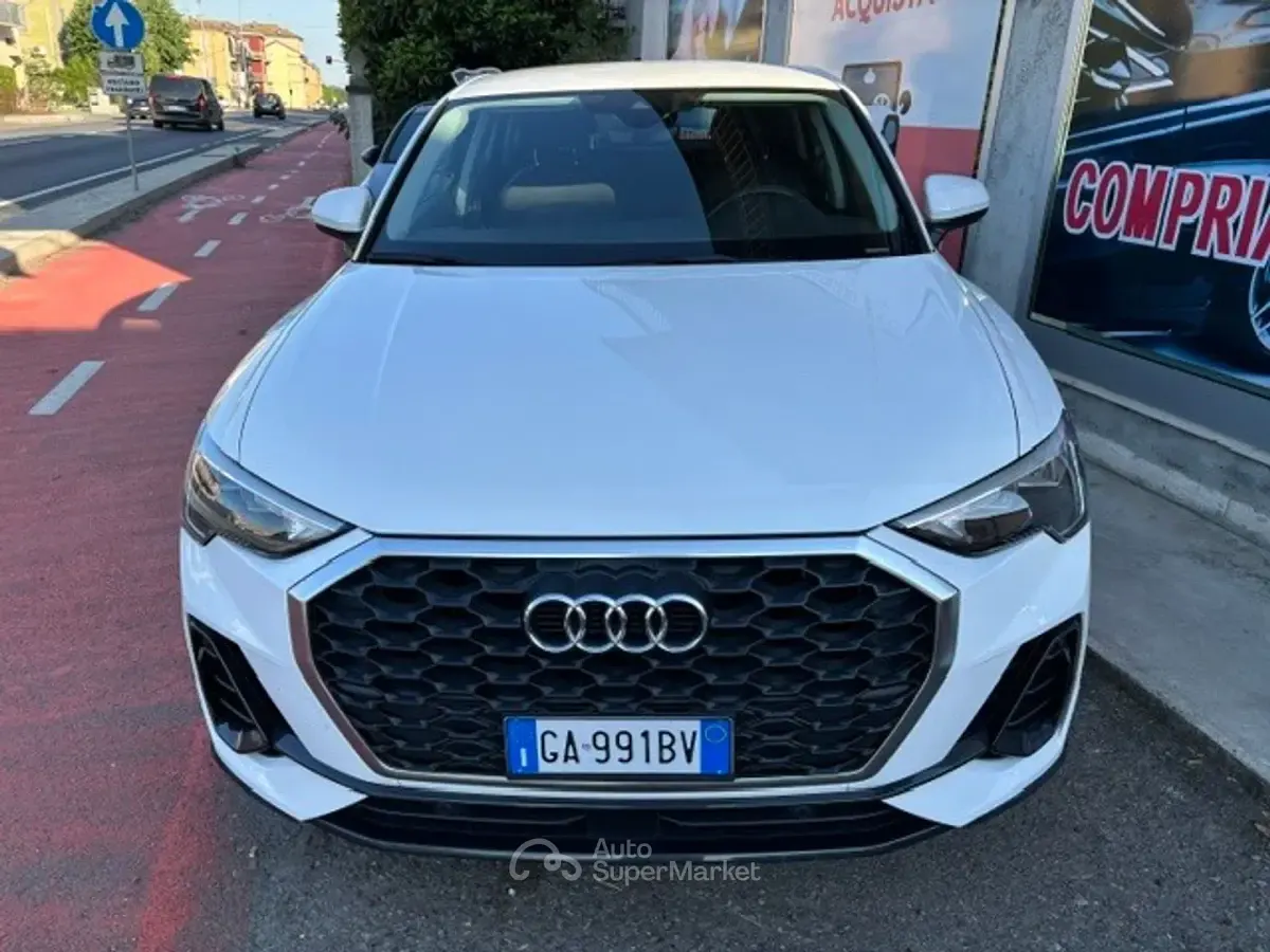 Usata Audi Q3 Sportback 150 CV (110 kW) 2020 Bianco SUV