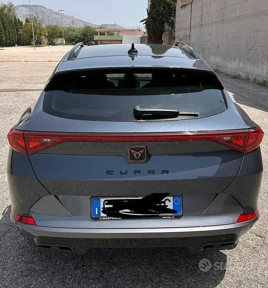 Usata Cupra Formentor 150 CV (110 kW) 2023 Grigio SUV