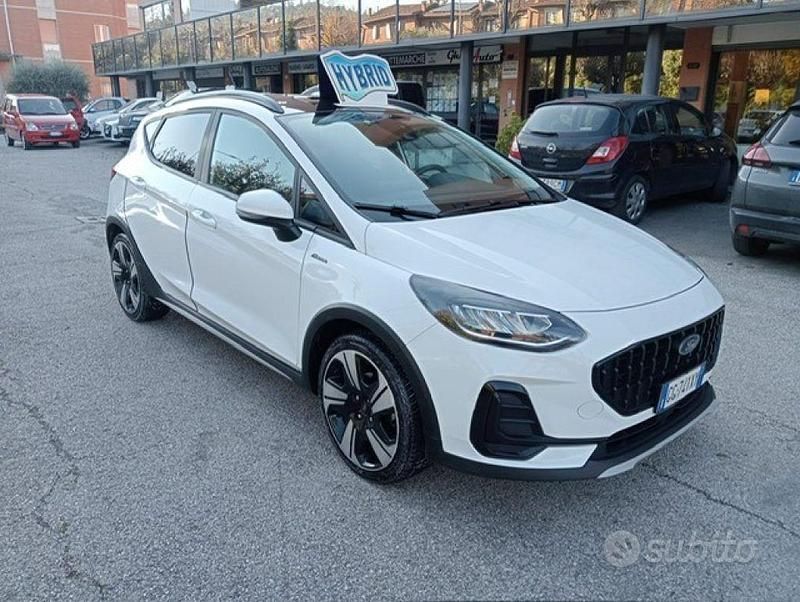 Usata Ford Fiesta Active 125 CV (91 kW) 2022 Bianco Berlina