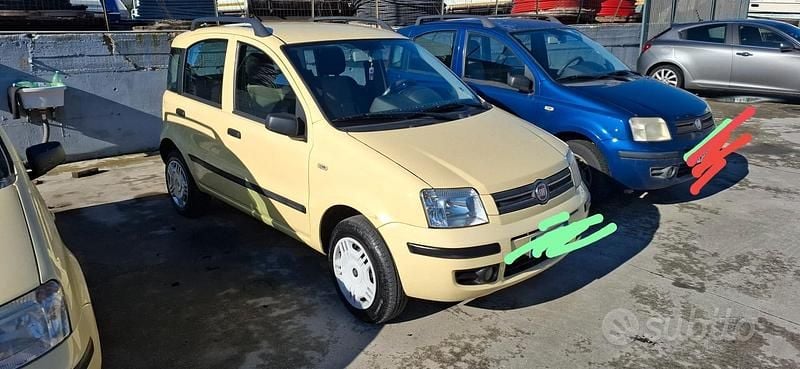 Giallo Usata 2009 Fiat Panda Dynamic Utilitaria | 2300 € (Super prezzo) - Immagine 1/4