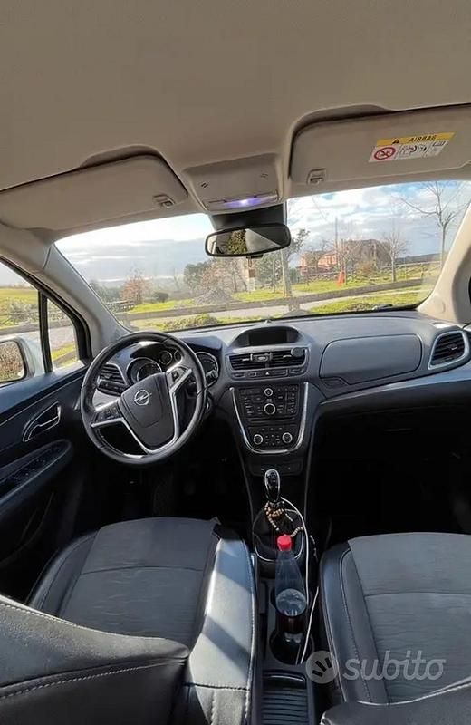 Usata Opel Mokka 131 CV (96 kW) 2014 Bianco SUV