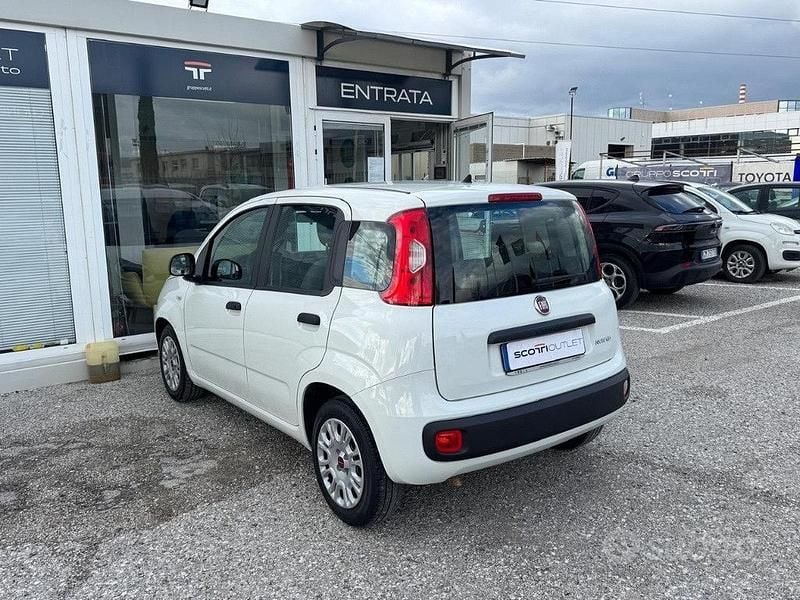 Usata Fiat Panda S 70 CV (51 kW) 2022 Bianco Utilitaria
