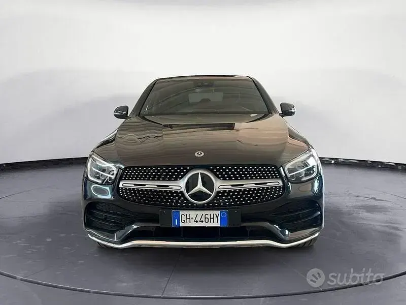 Usata Mercedes GLC220 194 CV (142 kW) 2021 Nero SUV