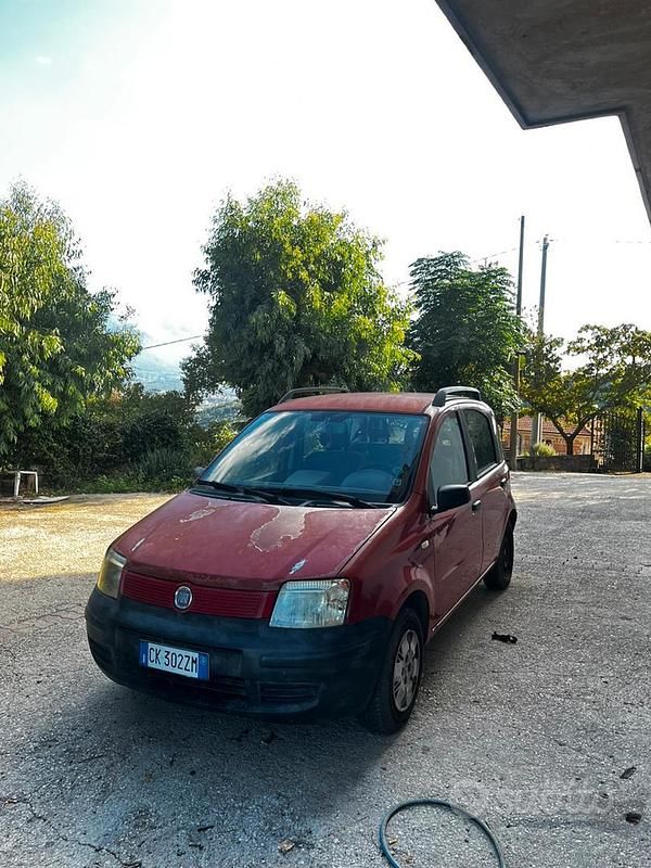 Rosso Usata 2004 Fiat Panda Due volumi | 1250 € (Super prezzo) - Immagine 1/4
