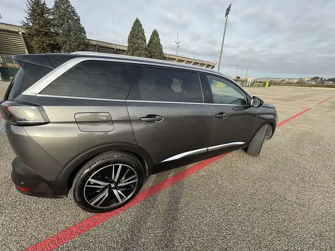 Usata Peugeot 5008 GT 131 CV (96 kW) 2022 SUV