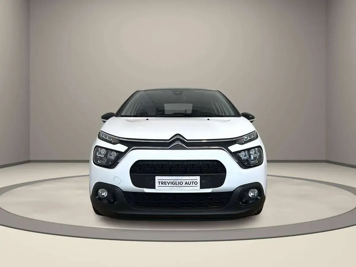 Usata Citroën C3 PureTech 110 CV (80 kW) 2022 Bianco / pastello Berlina