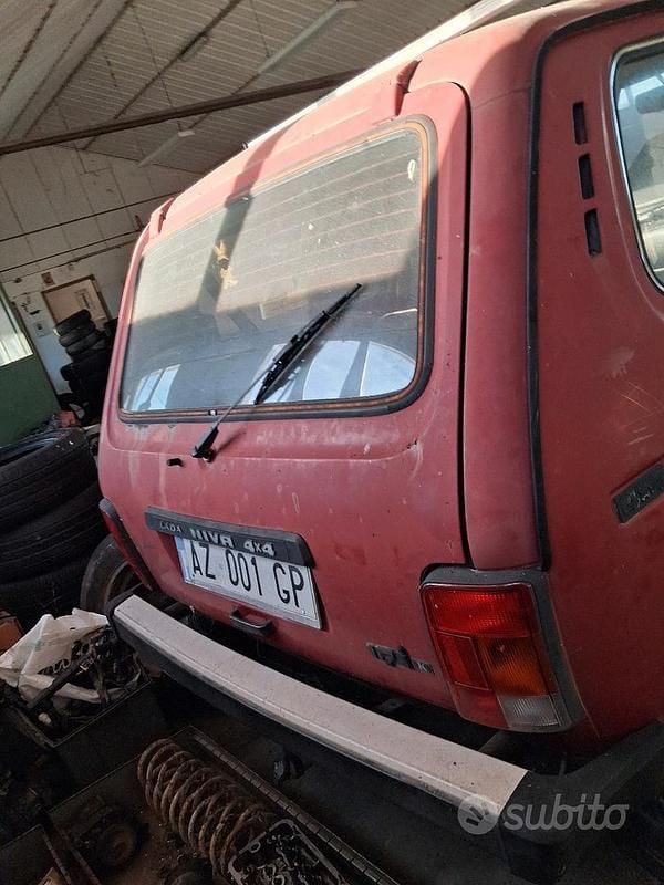Usata Lada niva 1994 Rosso SUV