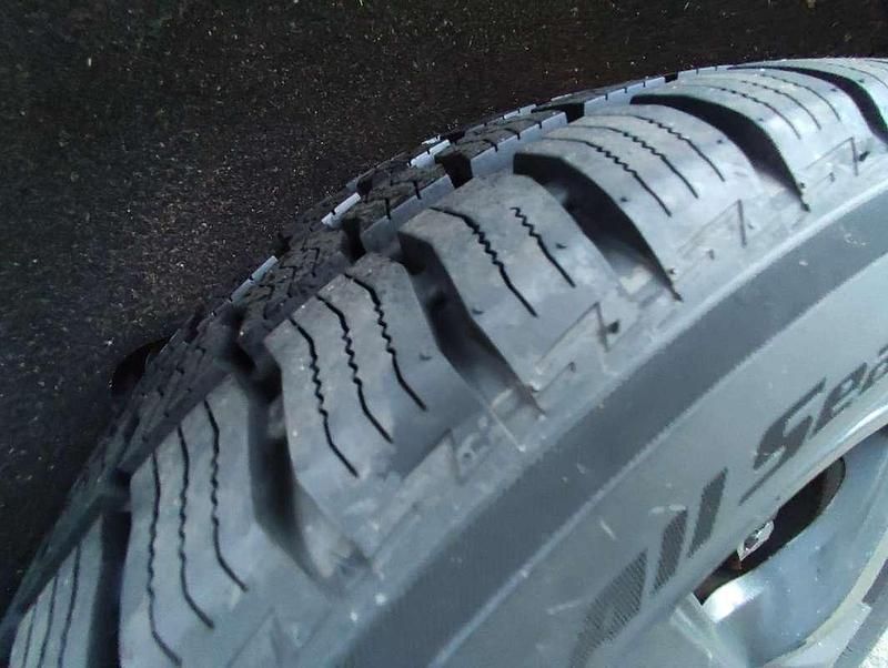 Usata Mercedes Viano 150 CV (110 kW) 2010 Rosso Monovolume