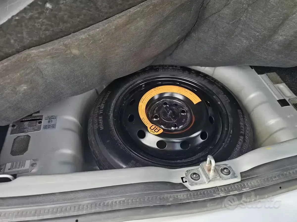 Usata Fiat Panda 4x4 Climbing 69 CV (50 kW) 2011 Grigio Utilitaria