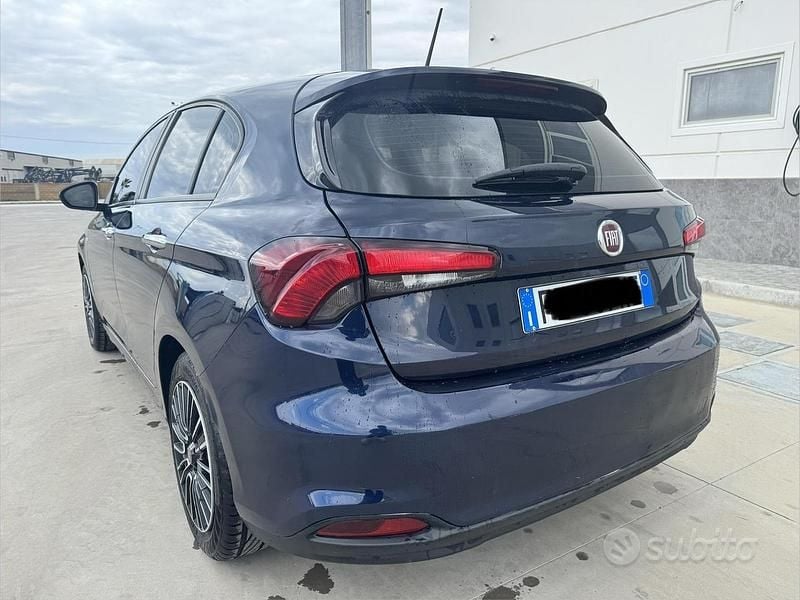 Usata Fiat Tipo 120 CV (88 kW) 2020 Blu Berlina