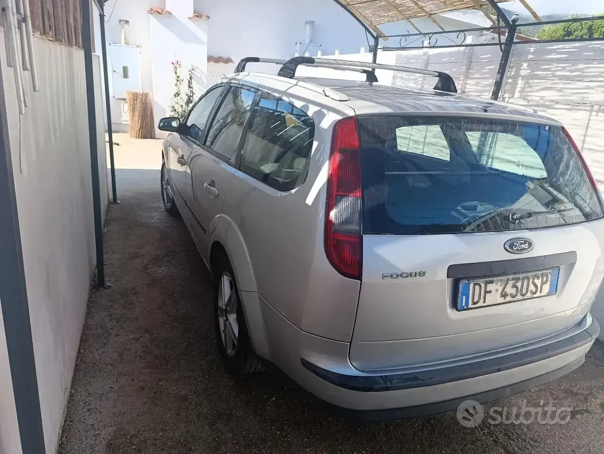Usata Ford Focus 2007 Grigio Station wagon